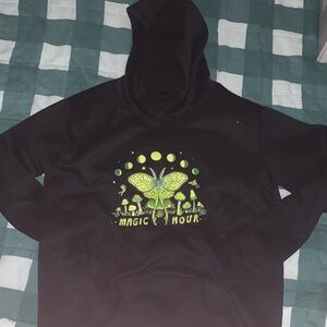 Black Hoodie flamingo happy hour with Green Graphic